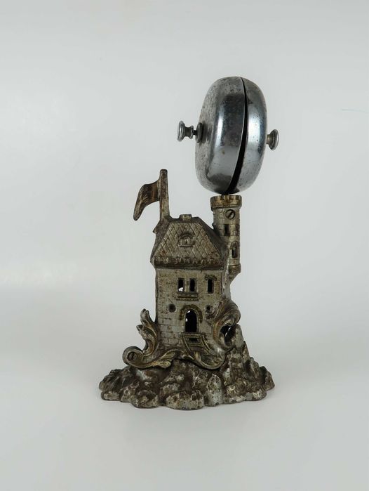 Antiga campainha de mesa - Torre