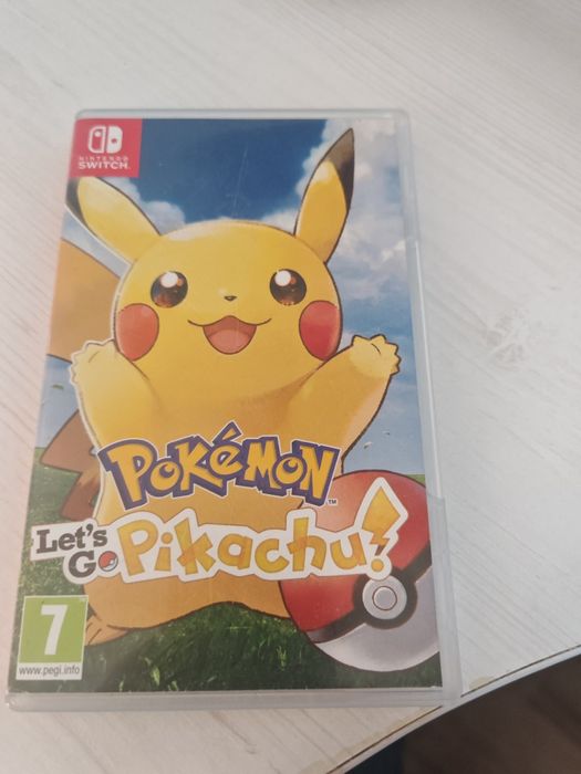 Pokemon lets go pikatchu