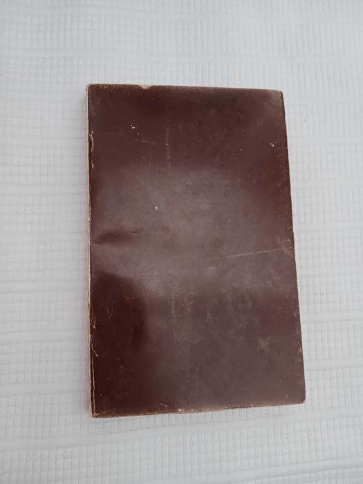 Livro A Escrava Isaura, de Bernardo Guimarães