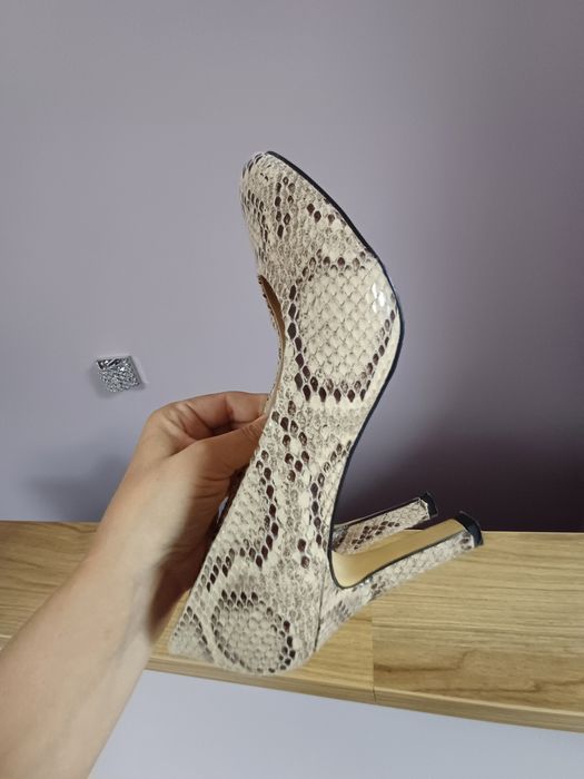 Szpilki wężowe roz. 37 wkładka 24cm