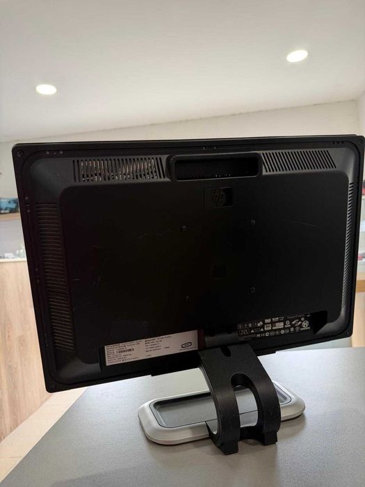 Monitor 22" HP L2208w - Recondicionado - Grade B
