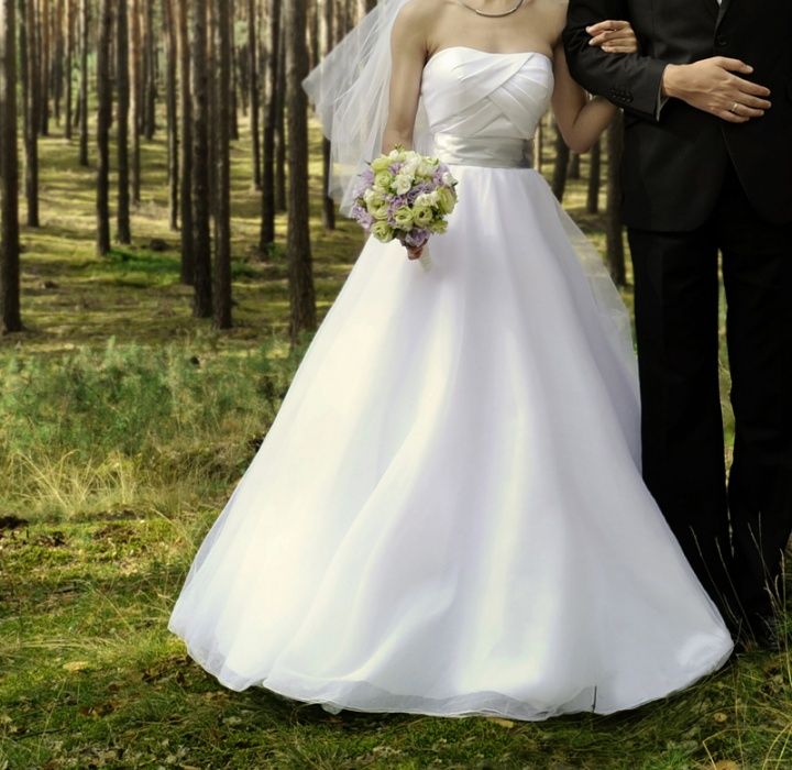 Suknia ślubna klasyczna LADYBIRD 34 princessa