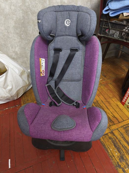 Детское автокресло