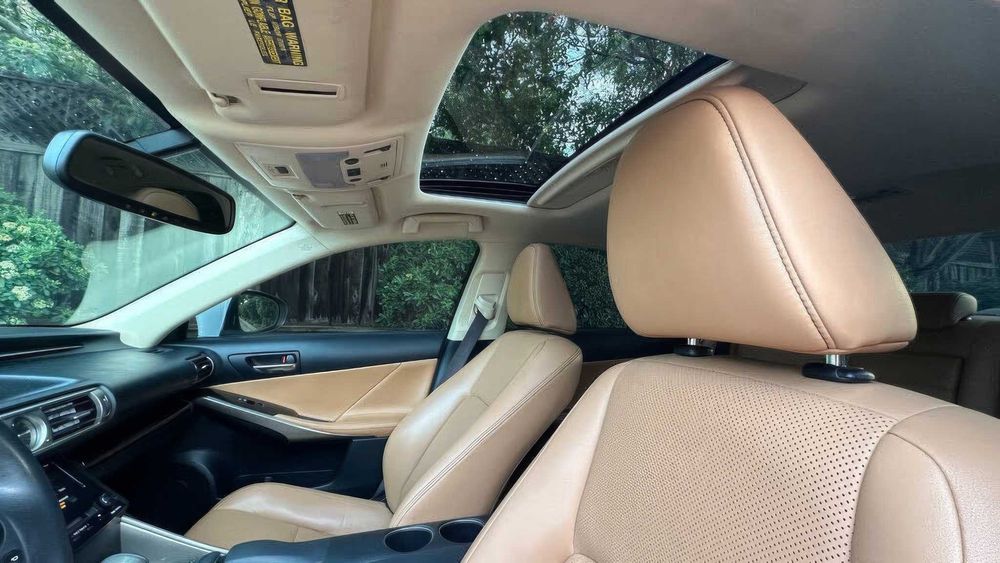 Lexus IS 350      2015