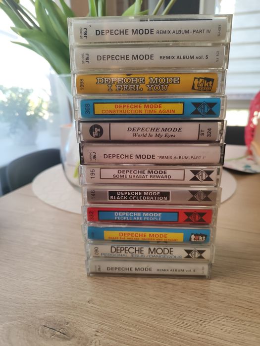 Kasety magnetofonowe zestaw Depeche Mode DM 13 sztuk