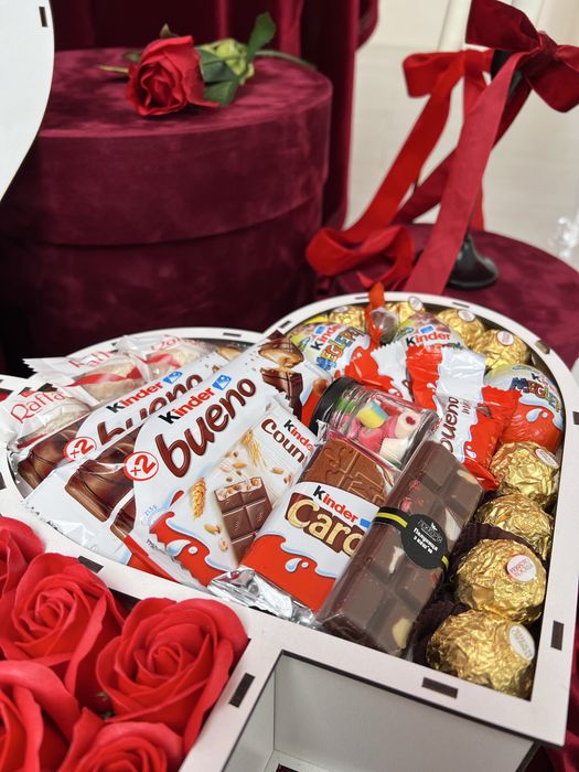 Подарунковий бокс на 14 лютого