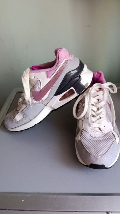 Жіночі кросівки, красовки Nike Air Max ST