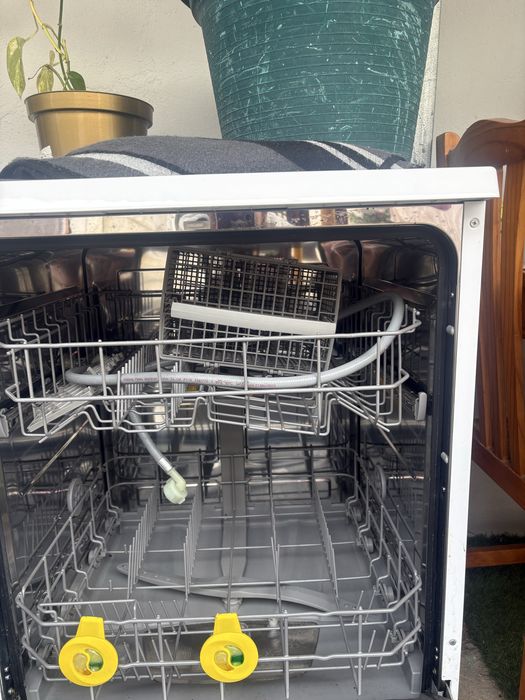 Maquina lavar louça