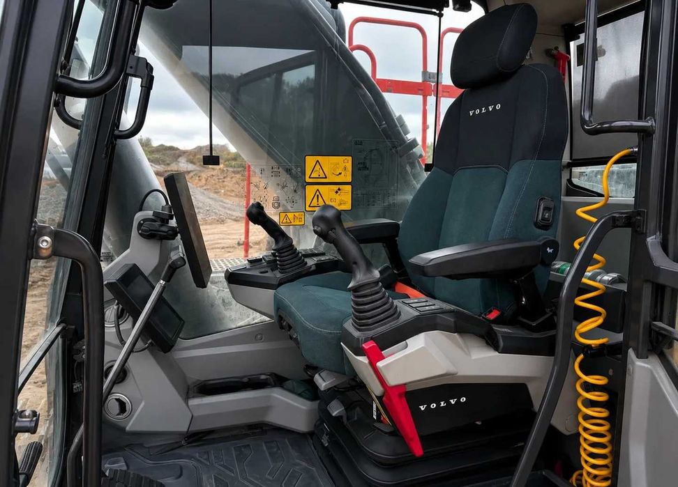 Volvo EC400FL5 ексковатор з ЕС