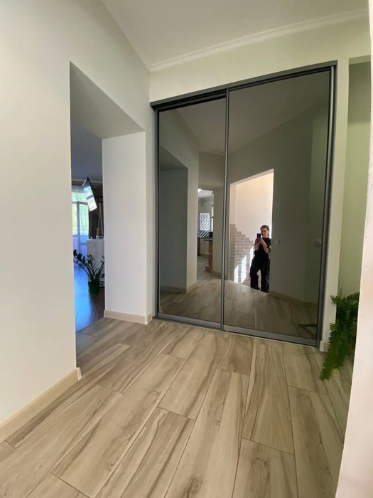 Продаж 3-кімнатної квартири, 139 м², новобудова, Винники