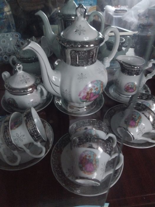 Чайні Нові сервізи