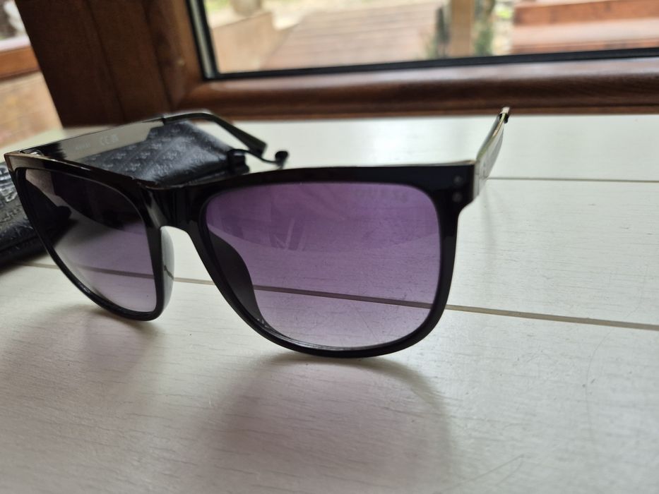 Okulary Przeciwsłoneczne Męskie Guess GF5063 05B