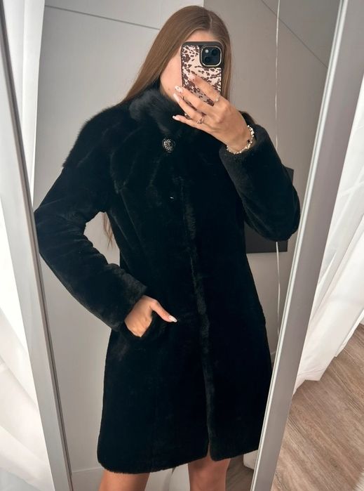Eleganckie Futro Mykonos Czarne Piękne M