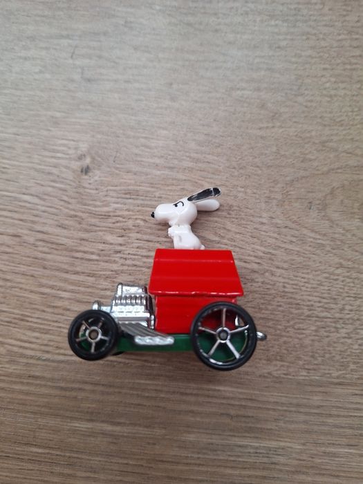 Hot wheels Snoopy ( оригінал)