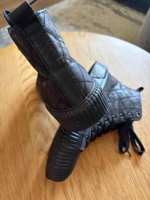 Buty czarne rozmiar 39 Bull boxer