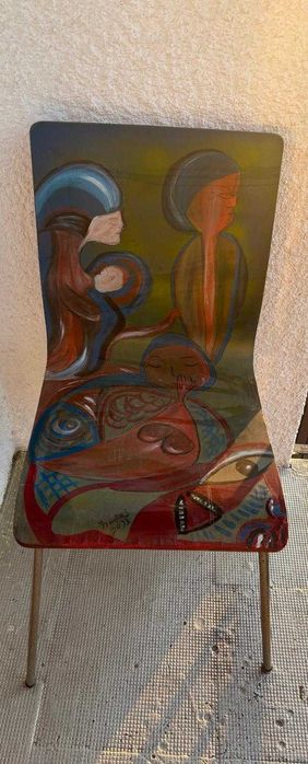 Cadeiras artísticas