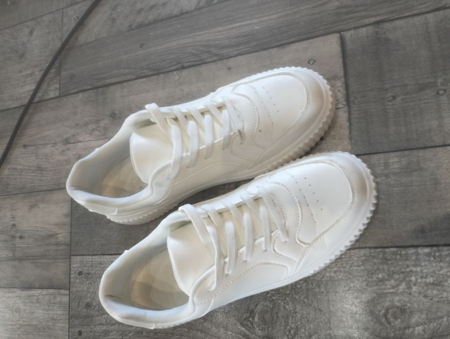 Buty trampki białe tenisówki z shein 27 cm wkladka