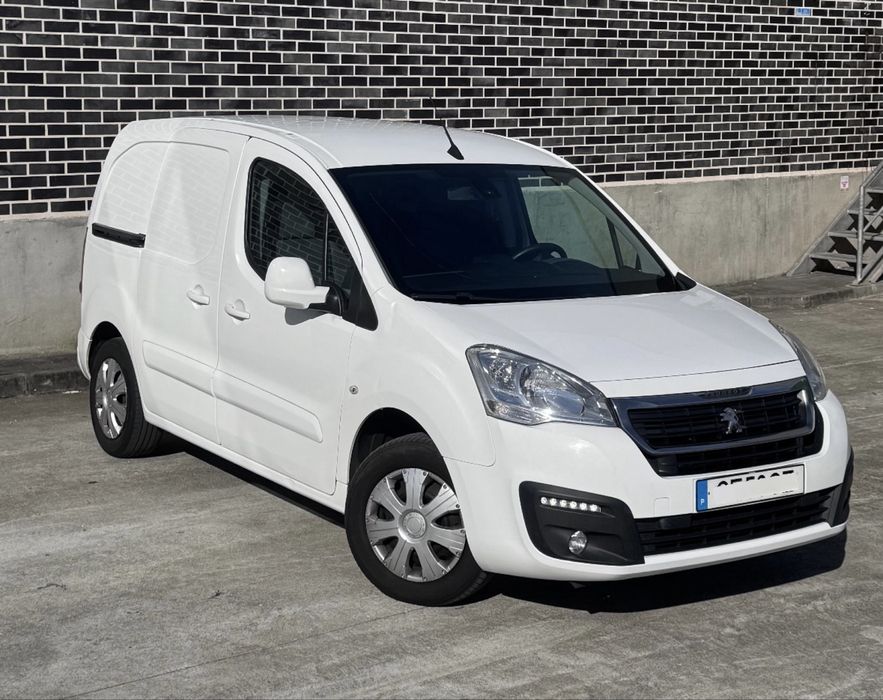 Peugeot Partner 1.6 HDi | CarPlay | Full Extras