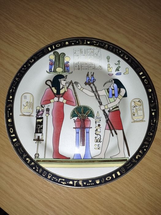 Тарелка декоративная