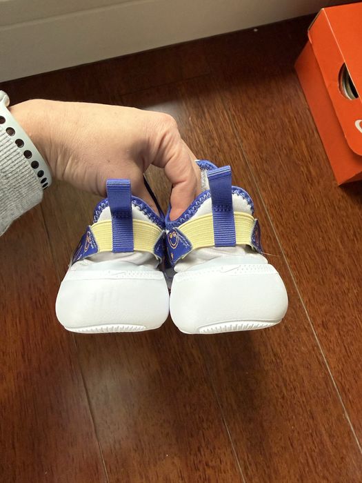 Nike flex 4, adidasy r.28