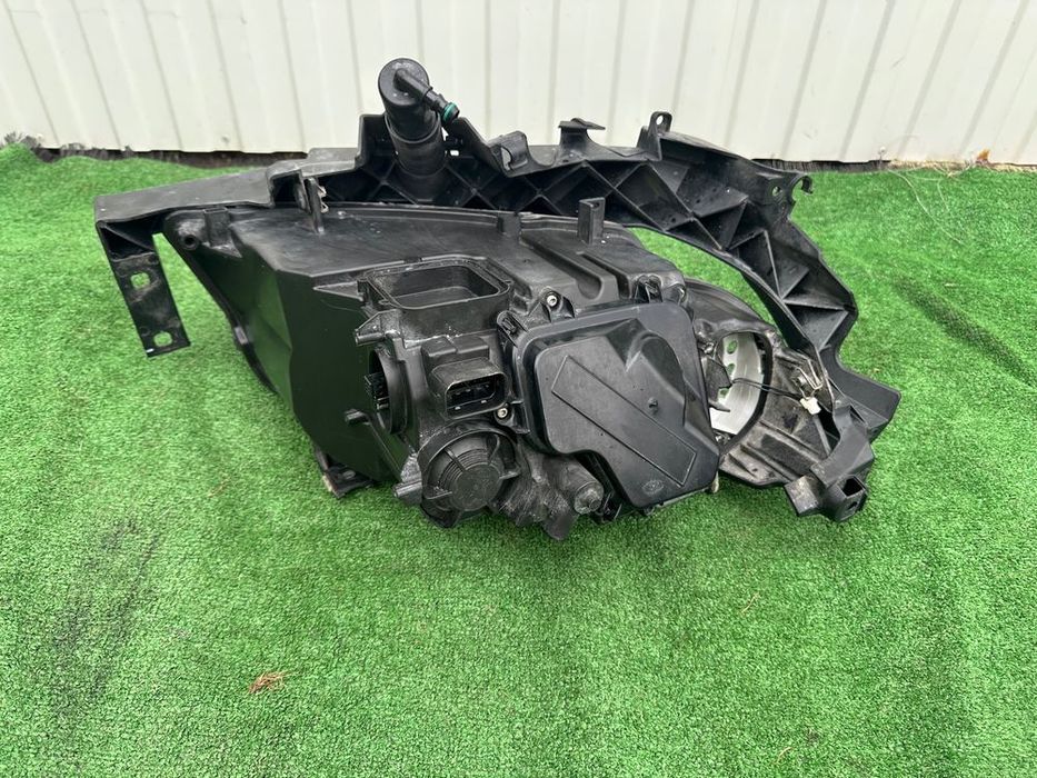 lampa przednia lewa bmw 3 e90 e91 lci xenon