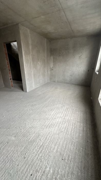 Продаж; будинок; таун-хаус; Чернівці; газ, міська вода, каналізація;