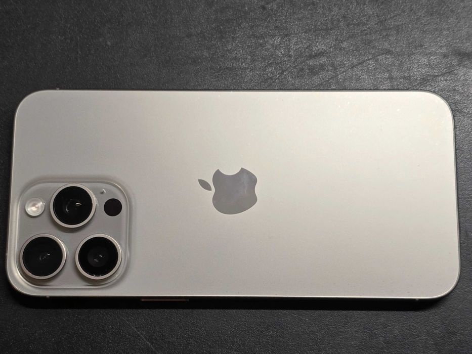 Używany - Apple iPhone 15 Pro Max 512GB Tytanowy - GSM Baranowo