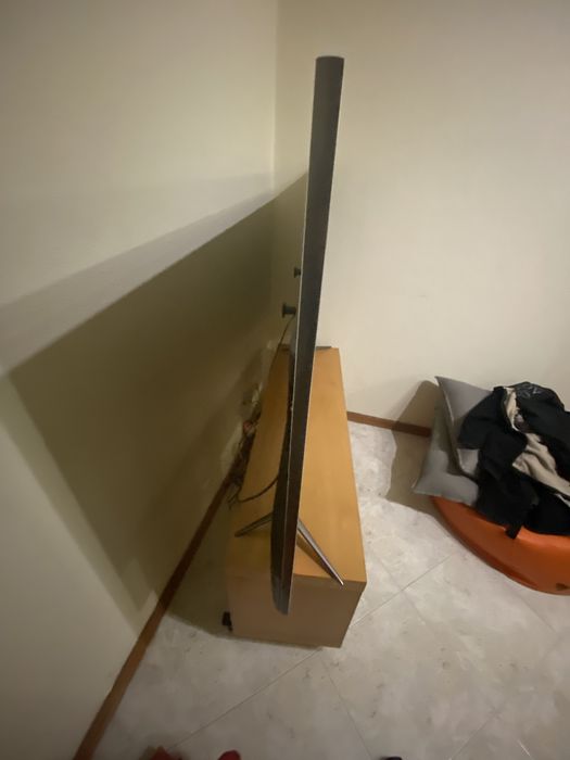 TV HISENSE - H65N6800 65 polegadas ( ler anuncio )