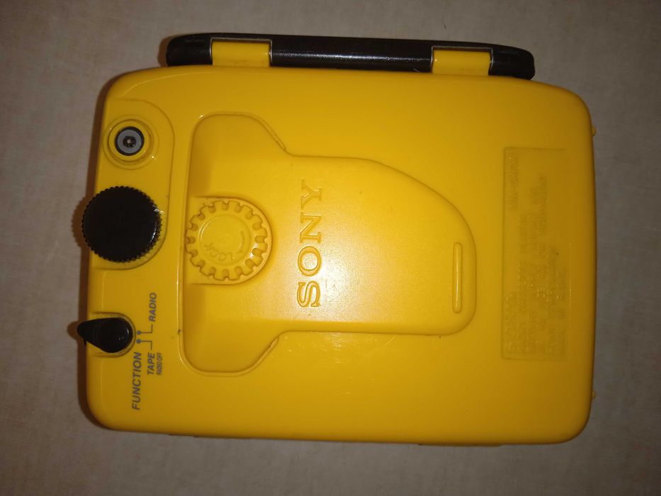 [極美可動品]カセットウォークマンsony sports WM-SXF30 Vintage Sony Walkman Sports WM-SXF30 AM/FM Odtwarzacz