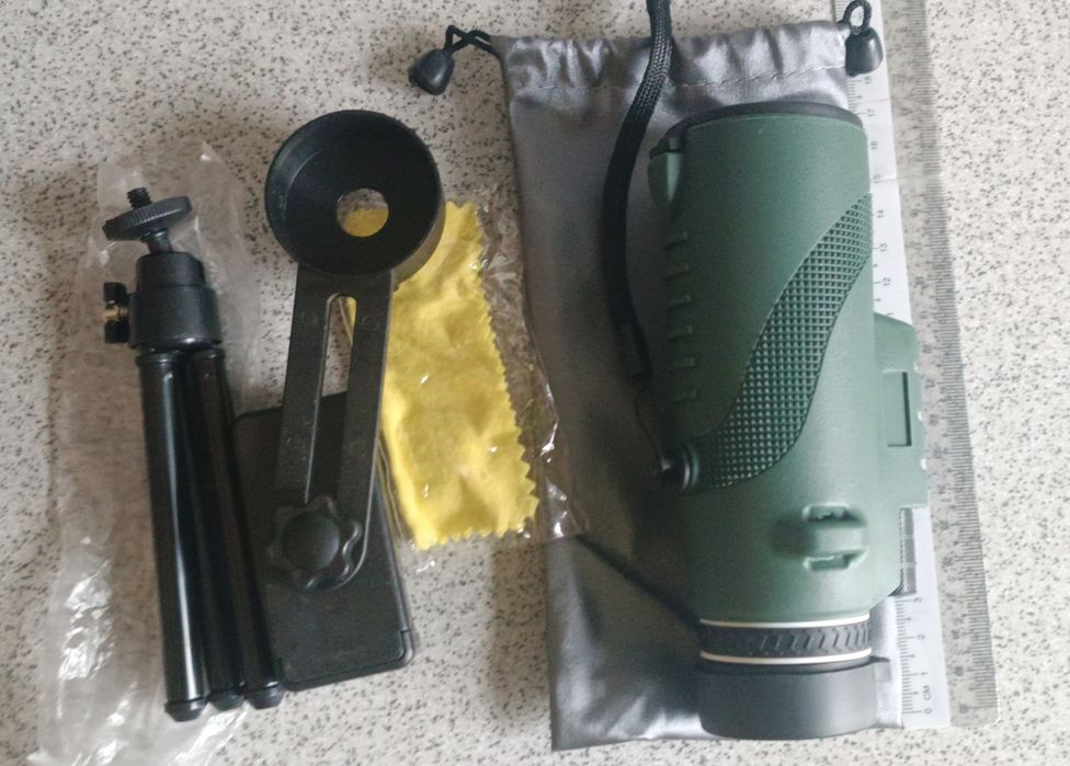 Телескоп труба монокуляр повний комплект тринога та адаптер