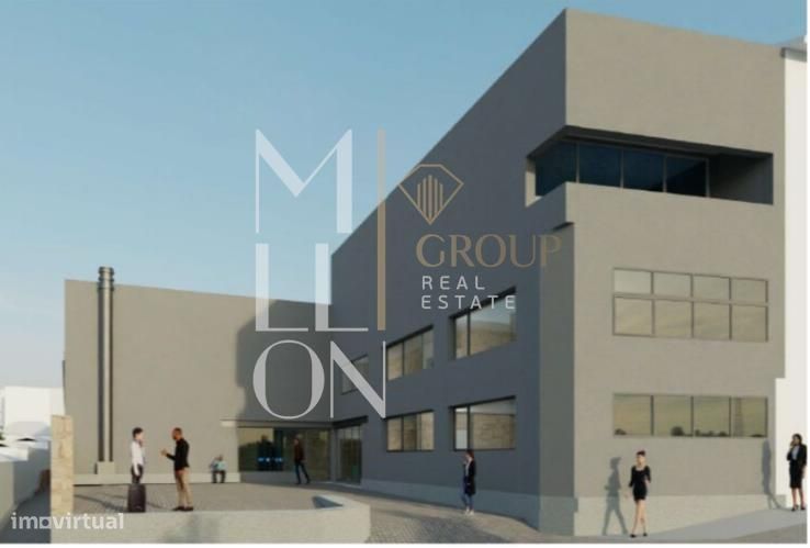 Edifício para habitação ou serviços em Campanhã