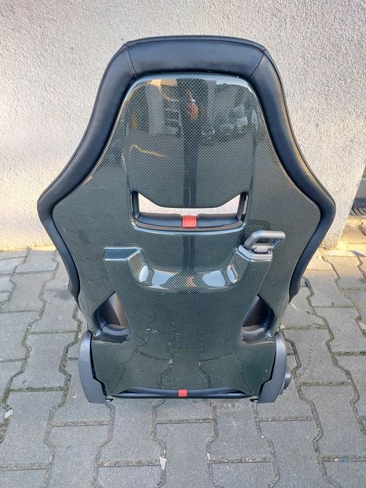 fotel ferrari 488 458 carbon prawy