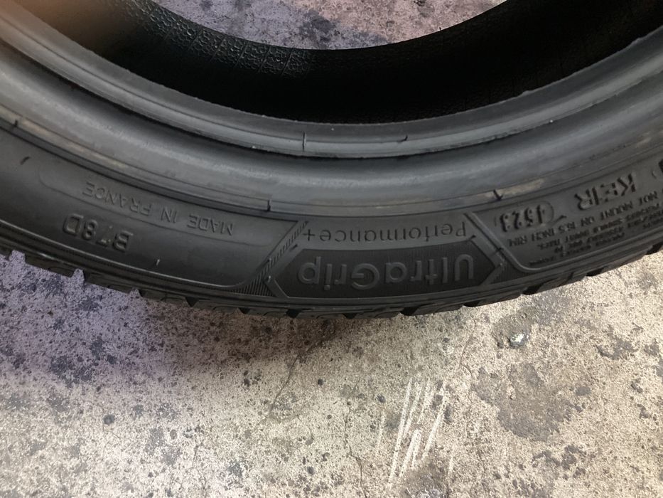 195/50R16 Goodyear  Ultragrip perfomance+