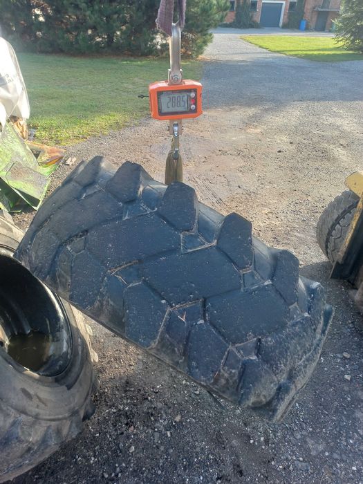 Koła Felgi Opony do ładowarki 405 70 R20 balast merlo manitou cat