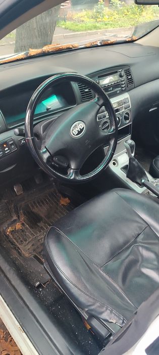 Продам машину BYD