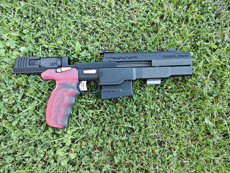 Zabawka pistolet Malorian - CyberPunk