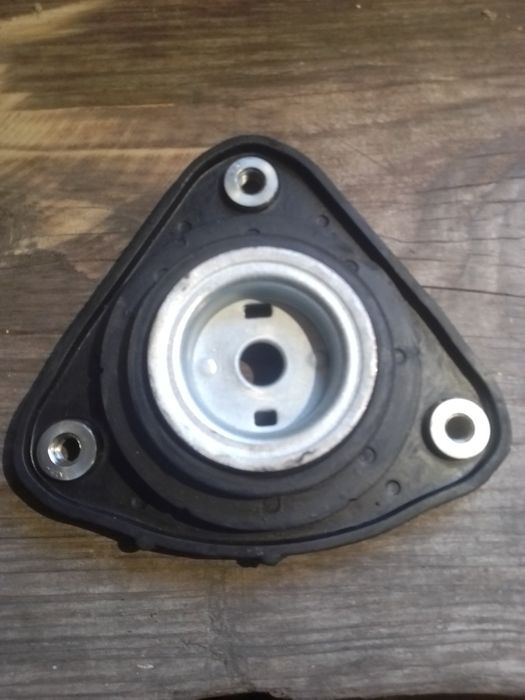 Упорна подушка амортизатора Форд Мондео 2