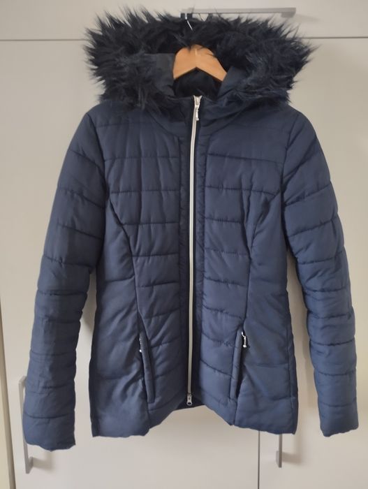 Puchowa kurtka z kapturem z futerkiem 38/M Jean Pascale Takko