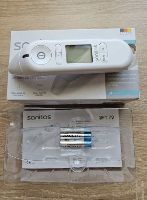Безконтактний термометр Sanitas SFT 79.