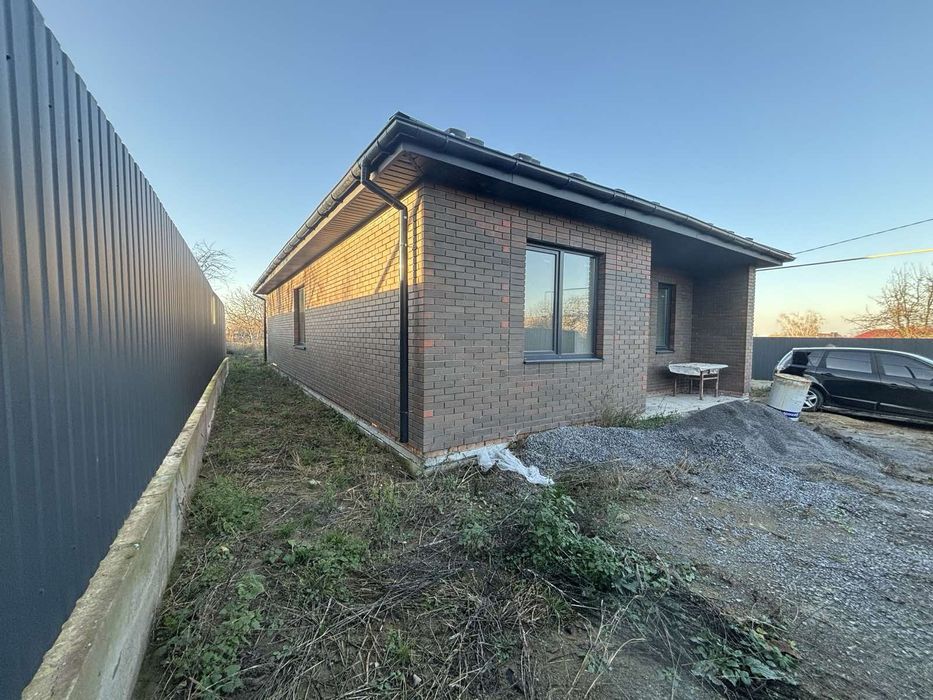 Будинок в топ локації за супер ціною