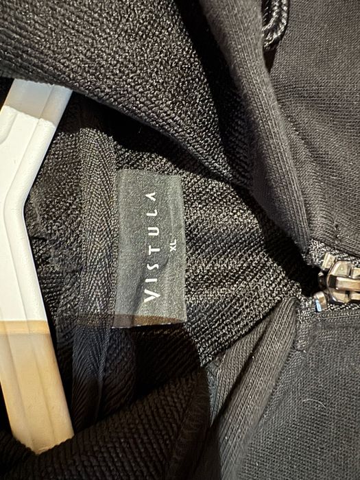 Bluza Vistula czarna XL na zamek haftowany wzór jak nowa