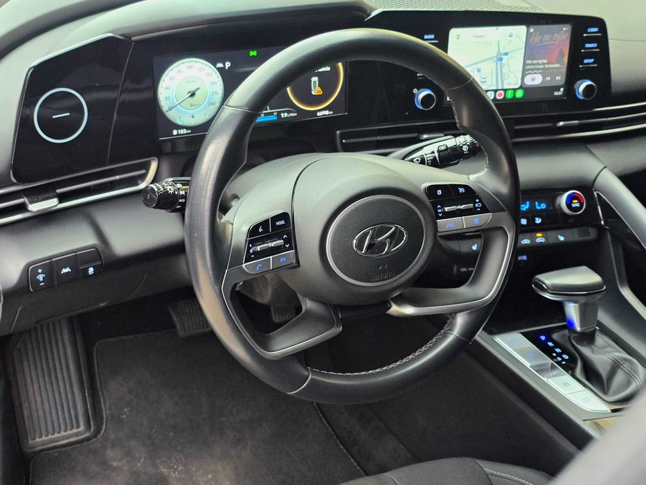 Hyundai Elantra 2020г.в. 2.0 автомат, бензин