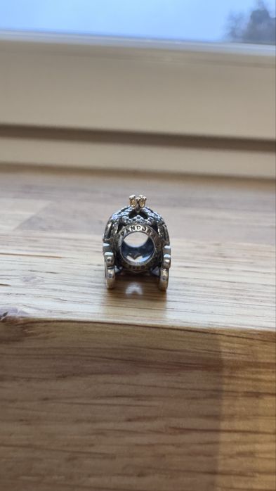 PANDORA Disney - karoca Kopciuszka