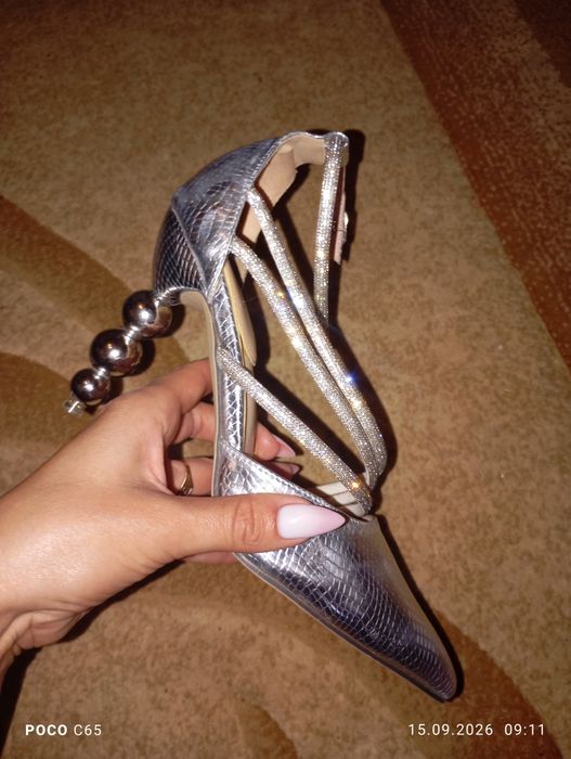Босоножки,туфли..39/39-5