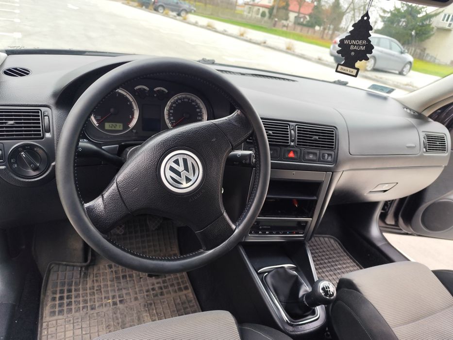 Volkswagen Golf IV