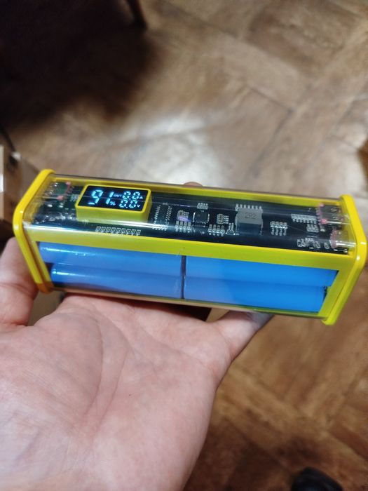Павербанк 100 Wh, 30000mAh.5портов.