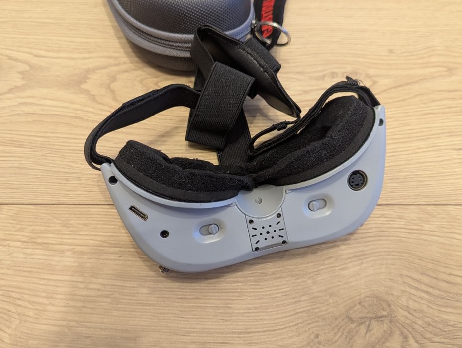 Gogle FPV Aomway Commander V1 - dron