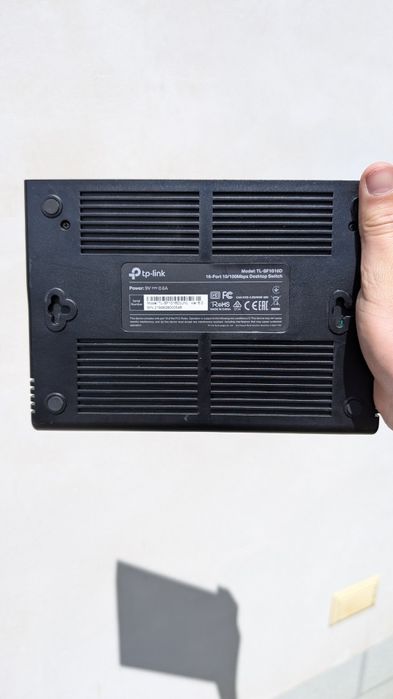 Комутатор TP-Link TL-SF1016D 16 портів 10/100 Mbps