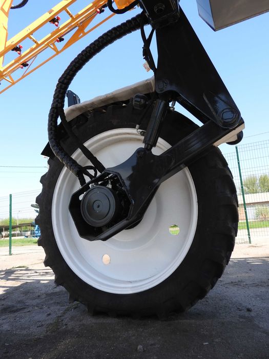 Обприскувач самохідний BOGUSLAV IBIS 3200-24