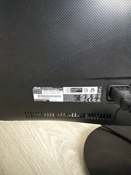 Компьютер Asus, компʼютер Asus з блоком.